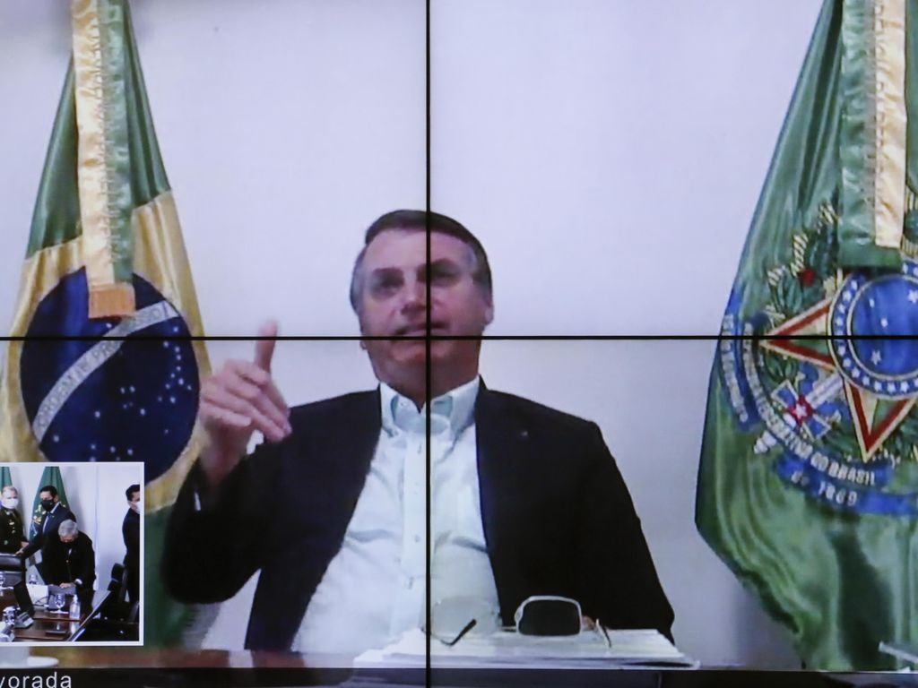 31 de março de 2021 não é 1964. E 2022 não será como 2002