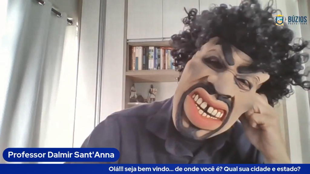 Palestrante contratado pela Prefeitura de Búzios comete racismo ao vivo, em atividade para professores