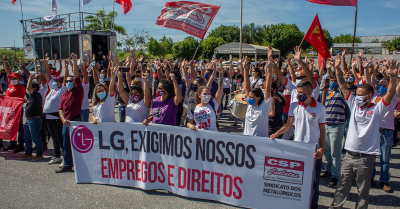 LG anuncia fechamento de fábrica e trabalhadores fazem greve unificada em São Paulo