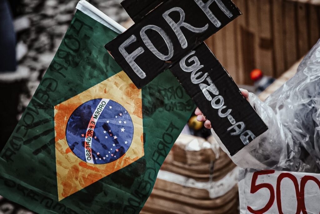 Sobre a militância (31): Militância e riscos