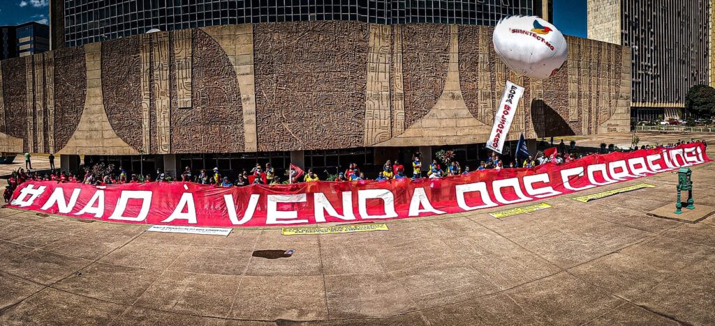 Cinco motivos para ser contra a venda dos Correios
