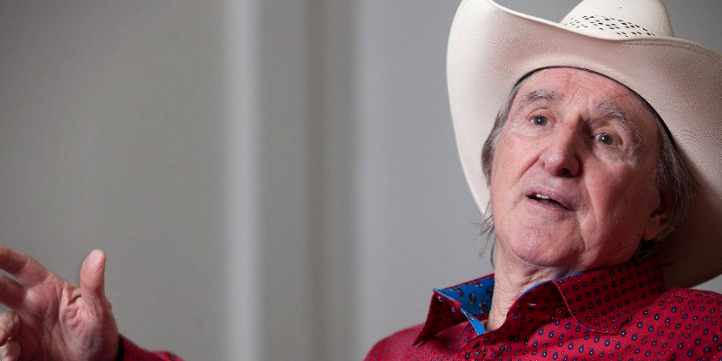 PF faz buscas contra Sérgio Reis e deputado Otoni de Paula