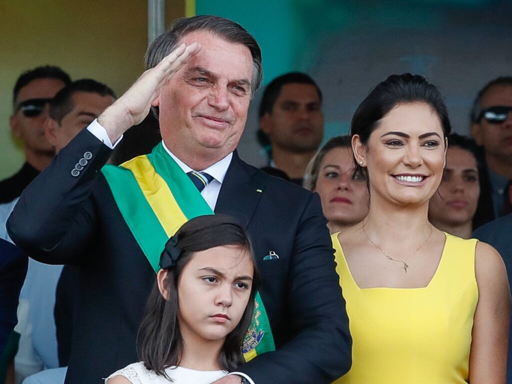 Brasil: Bolsonaro ameaça pilares da democracia, afirma Human Rights Watch