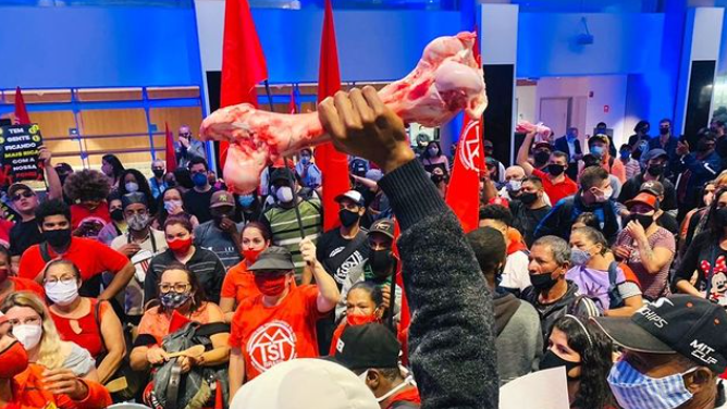 Por que é legítimo ocupar a Bolsa de Valores?