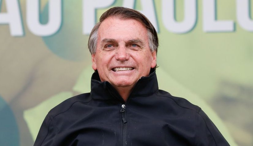 Bolsonaro e Lira usam alta do preço do combustível para defender privatização da Petrobras