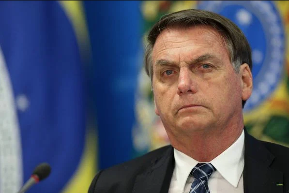 Bolsonaro tem que pagar por seus crimes