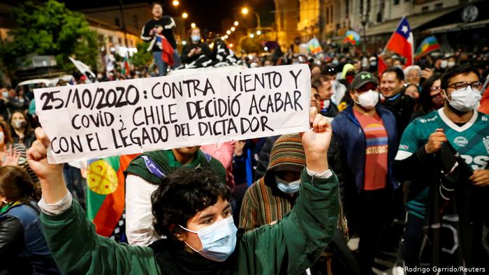 Chile: a dois anos das mobilizações, entre a esperança com a Constituinte e as eleições presidenciais