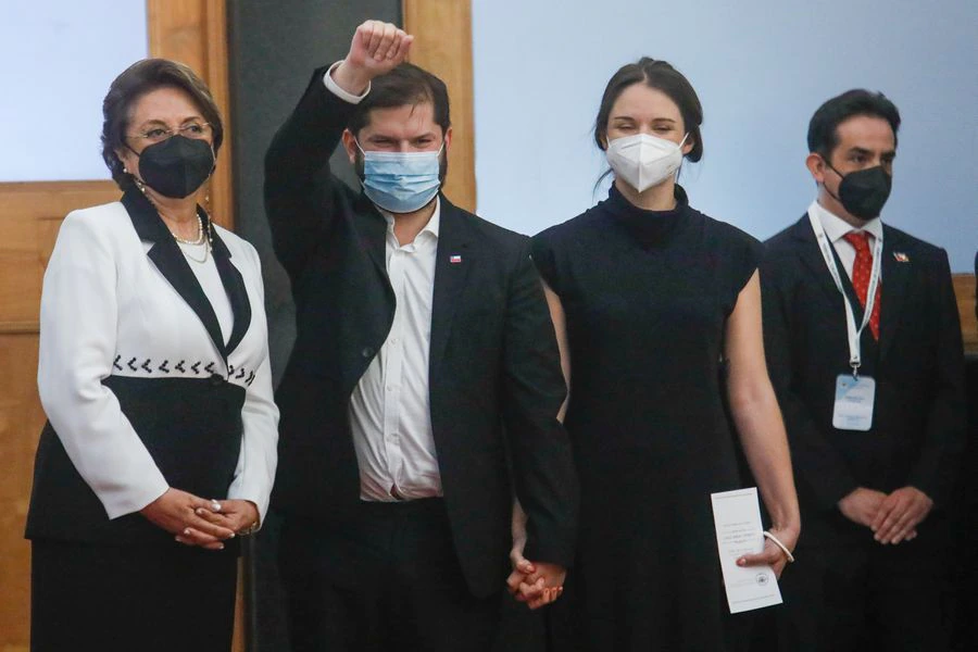 Gabriel Boric é diplomado presidente do Chile. Posse ocorre em 11 de março