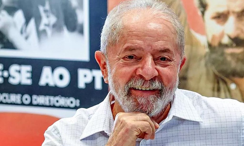 PoderData: em nova pesquisa, Lula lidera e pode vencer eleição em primeiro turno