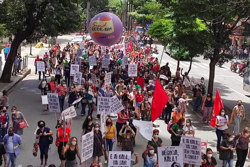 Trabalhadores da educação seguem em greve em Belo Horizonte