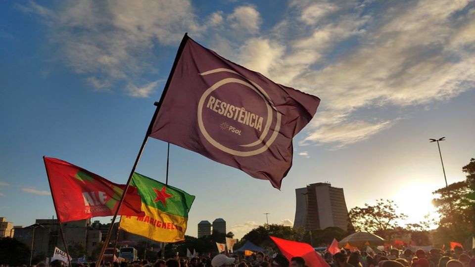 A propósito dos delírios fracionalistas do MES