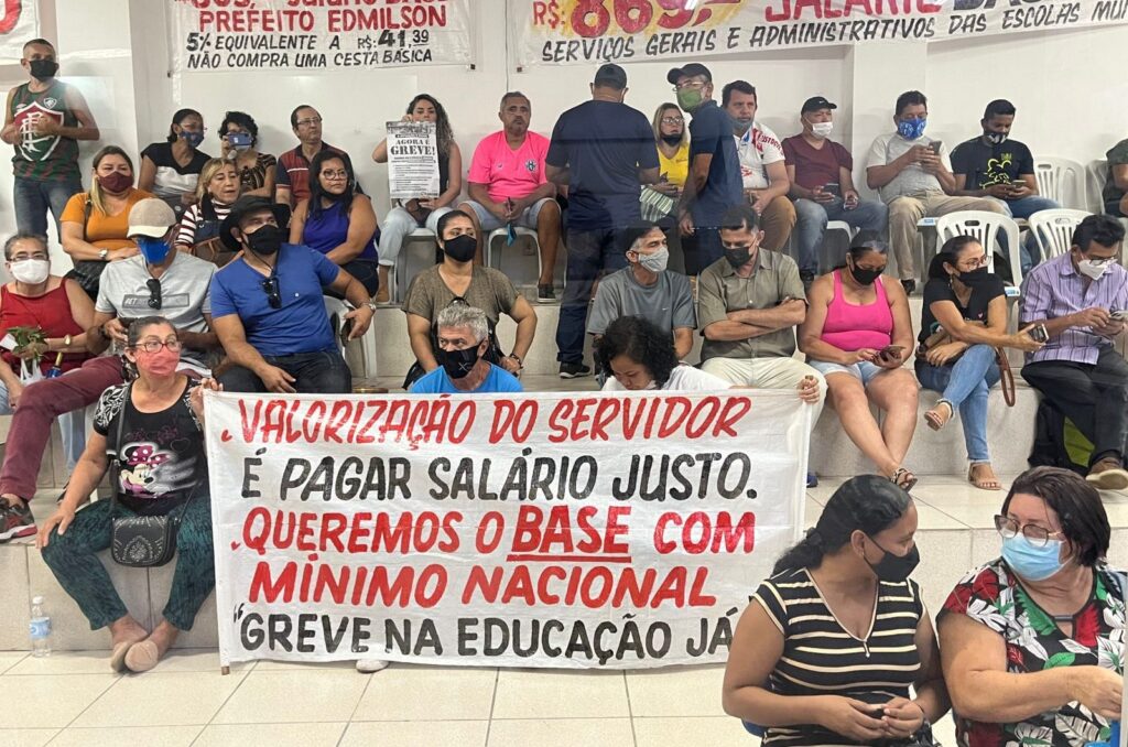 Todo o apoio à greve dos trabalhadores da educação de Belém!