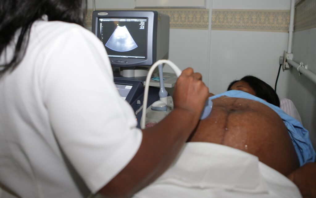 A quem interessa o fim da Rede Cegonha?