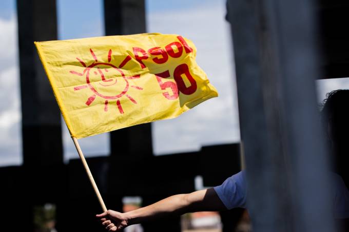 Qual deve ser a posição do PSOL no Paraná?