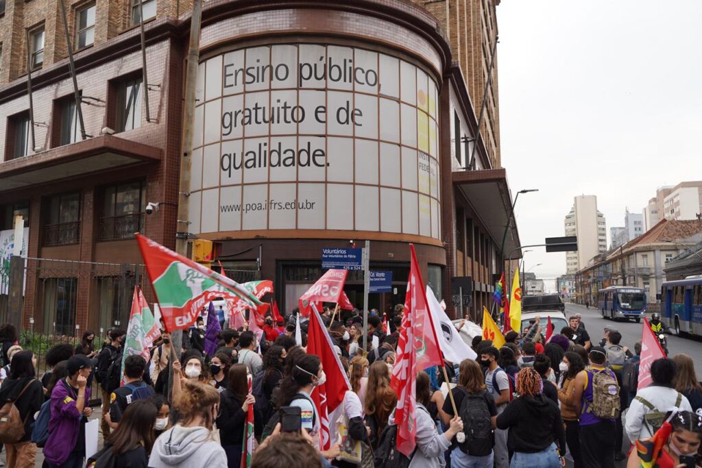 A situação dos Institutos Federais do RS e a luta em defesa da educação