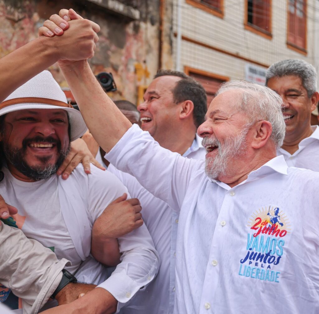 Duas estratégias para eleger Lula no 1° turno e derrotar o golpismo