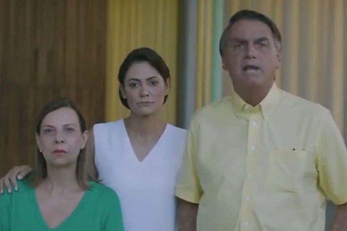 Mulher que aparece em vídeo com Bolsonaro não é embaixadora da Venezuela