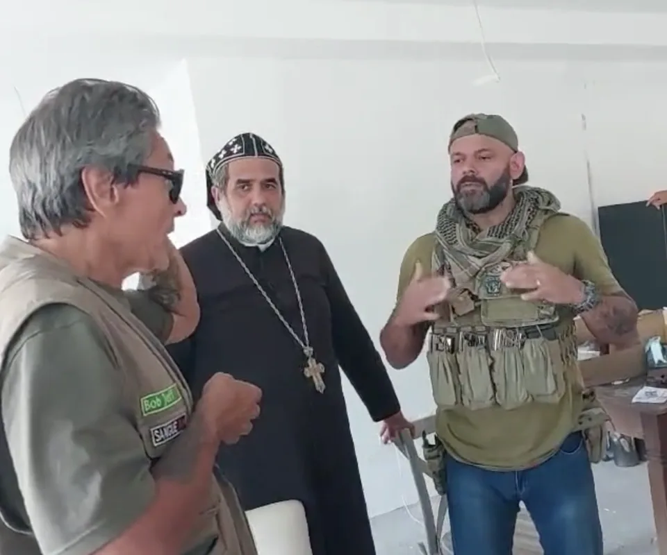 O povo, o “padre” e o bandoleiro