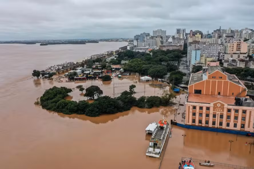 Entre as águas sagradas dos Rios e o maior desastre ambiental gaúcho